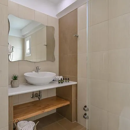 Naxos Blue Sky Hotel 2*