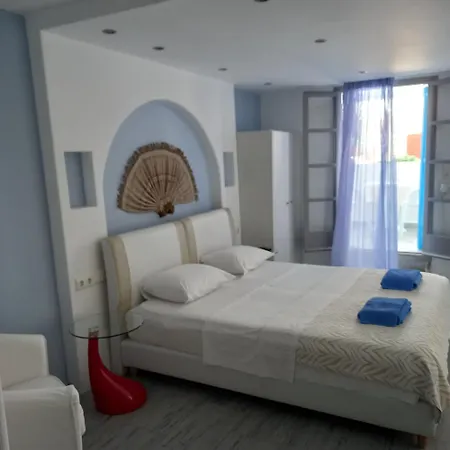 Naxos Blue Sky فندق
