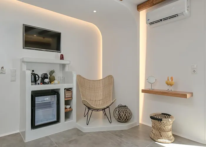 Naxos Blue Sky Hotel 2*