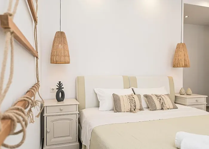 Naxos Blue Sky Hotell 2*