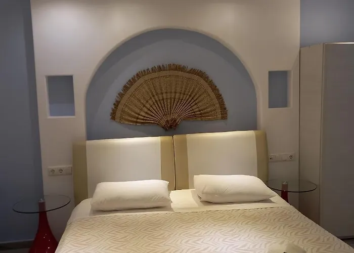 Naxos Blue Sky Hotell 2*